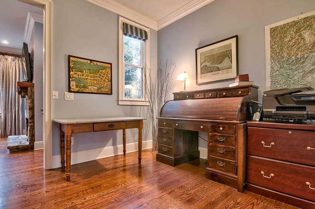 99 Spruell Springs Road, Atlanta, Georgia 30342, 5 Bedrooms Bedrooms, ,4 BathroomsBathrooms,Residential,Sold,99 Spruell Springs Road,6008456