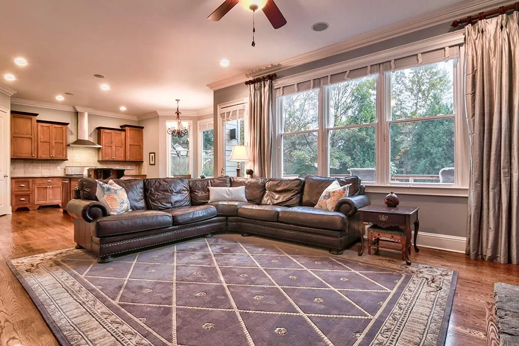 99 Spruell Springs Road, Atlanta, Georgia 30342, 5 Bedrooms Bedrooms, ,4 BathroomsBathrooms,Residential,Sold,99 Spruell Springs Road,6008456