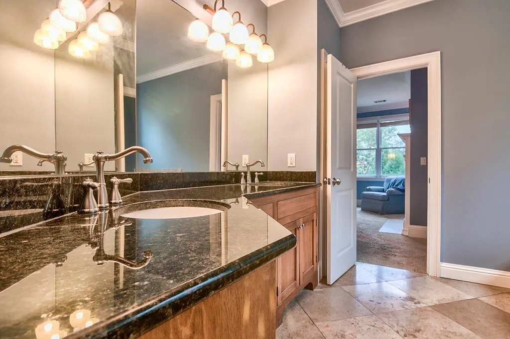 99 Spruell Springs Road, Atlanta, Georgia 30342, 5 Bedrooms Bedrooms, ,4 BathroomsBathrooms,Residential,Sold,99 Spruell Springs Road,6008456