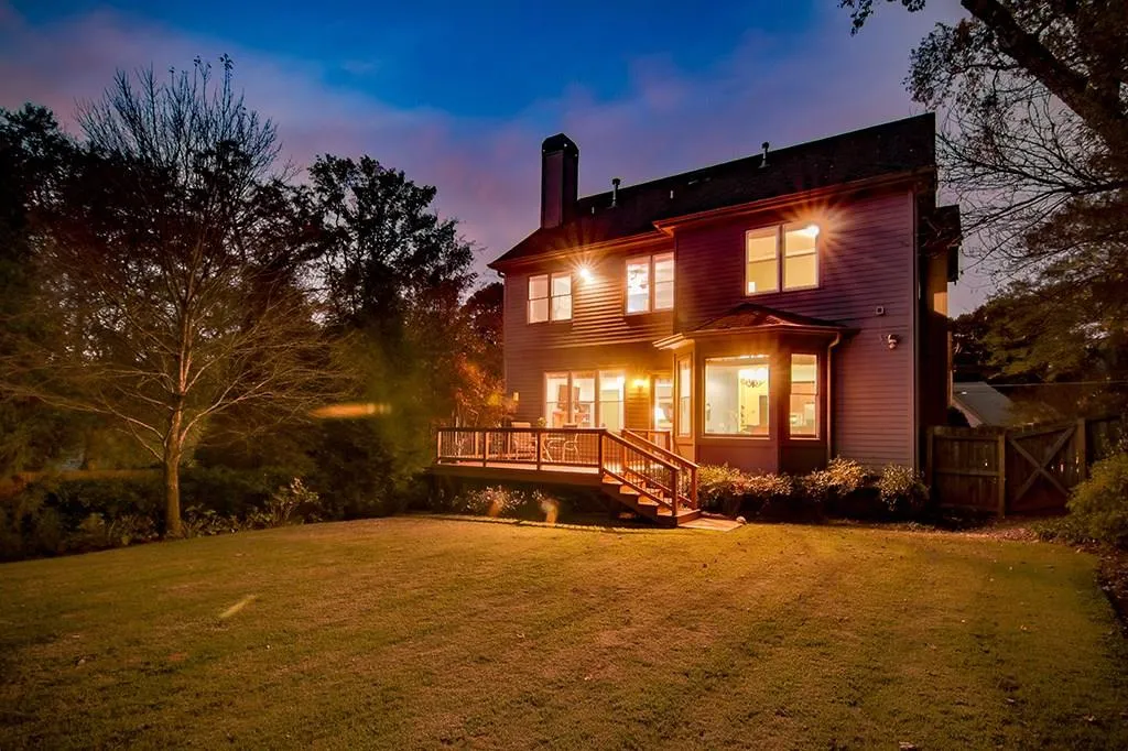 99 Spruell Springs Road, Atlanta, Georgia 30342, 5 Bedrooms Bedrooms, ,4 BathroomsBathrooms,Residential,Sold,99 Spruell Springs Road,6008456