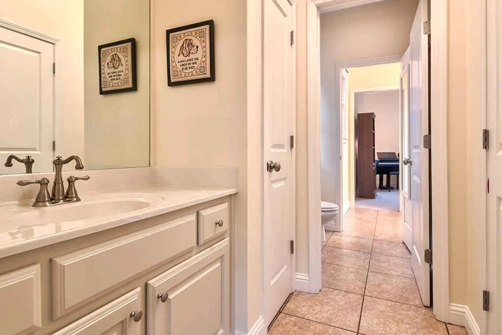 99 Spruell Springs Road, Atlanta, Georgia 30342, 5 Bedrooms Bedrooms, ,4 BathroomsBathrooms,Residential,Sold,99 Spruell Springs Road,6008456