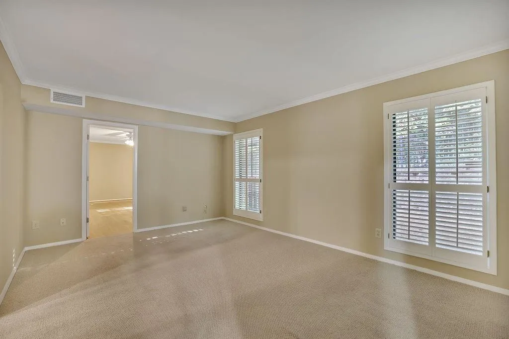 604 Woodcliff Drive, Sandy Springs, Georgia 30350, 2 Bedrooms Bedrooms, ,2 BathroomsBathrooms,Residential,Sold,604 Woodcliff Drive,7114408