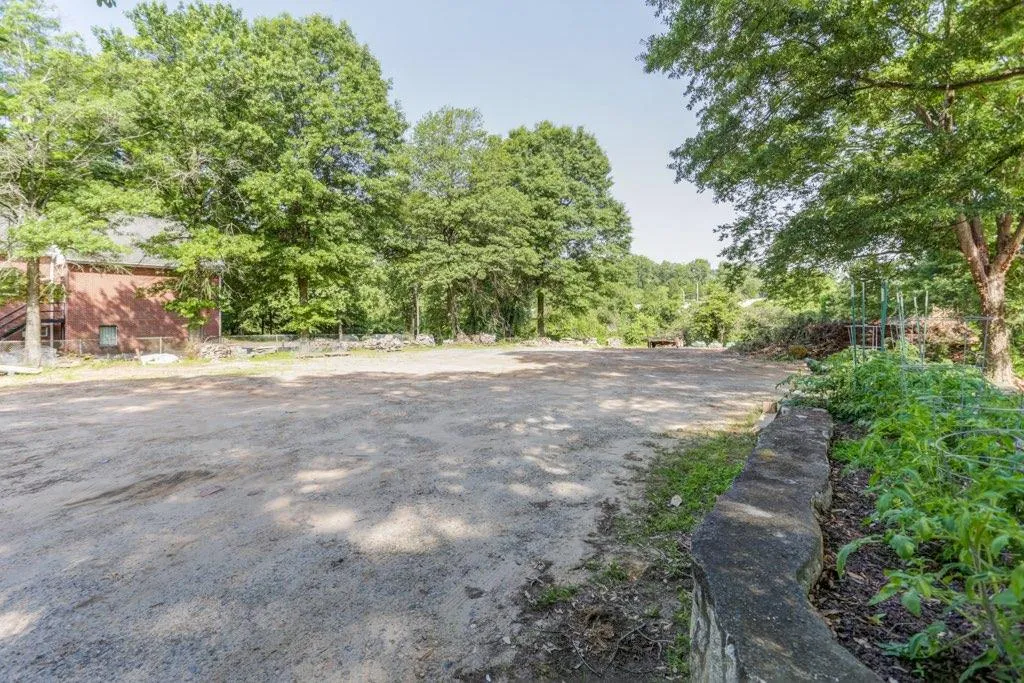 2360-2 Bolton Road, Atlanta, Georgia 30318, ,Commercial Sale,For Sale,2360-2 Bolton Road,7578742