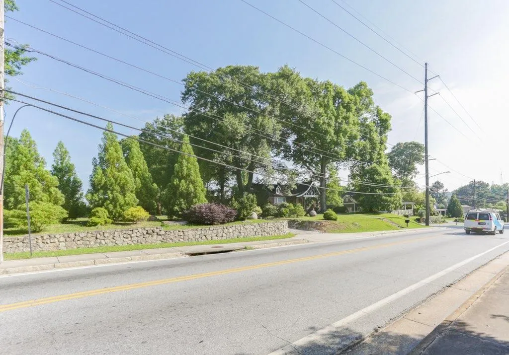 2360-2 Bolton Road, Atlanta, Georgia 30318, ,Commercial Sale,For Sale,2360-2 Bolton Road,7578742
