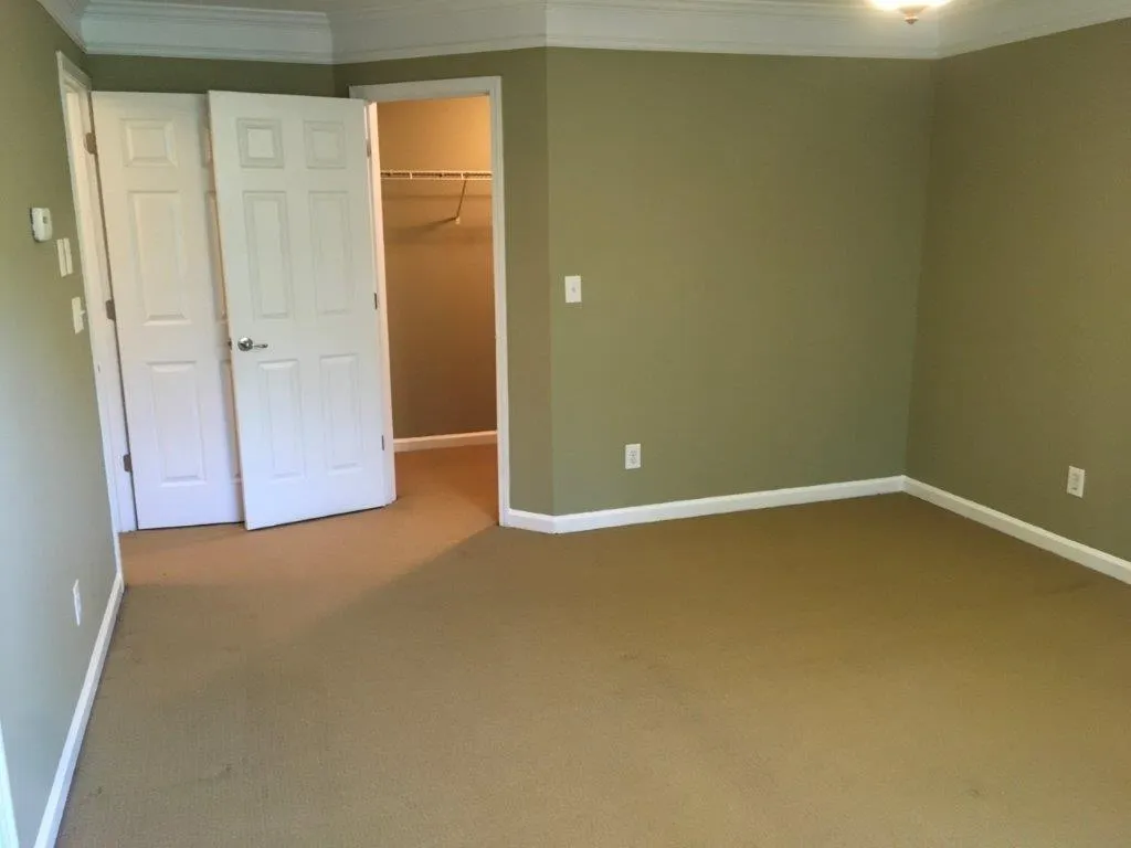 624 Coligny Court, Sandy Springs, Georgia 30350, 3 Bedrooms Bedrooms, ,3 BathroomsBathrooms,Residential,Sold,624 Coligny Court,7049291