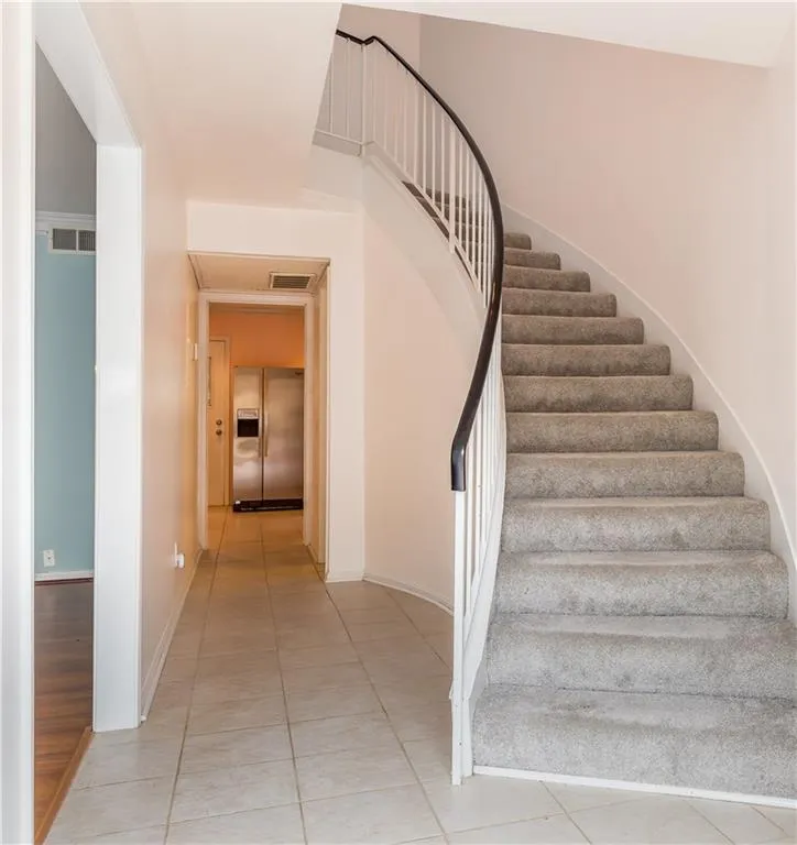 5400 Roswell Road Unit I-6, Atlanta, Georgia 30342, 3 Bedrooms Bedrooms, ,2 BathroomsBathrooms,Residential,Sold,5400 Roswell Road Unit I-6,5932331