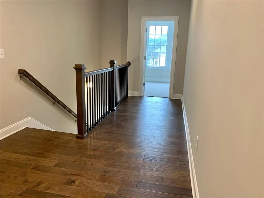 6663 Sterling Drive Unit 660, Sandy Springs, Georgia 30328, 3 Bedrooms Bedrooms, ,3 BathroomsBathrooms,Residential,Sold,6663 Sterling Drive Unit 660,6839356