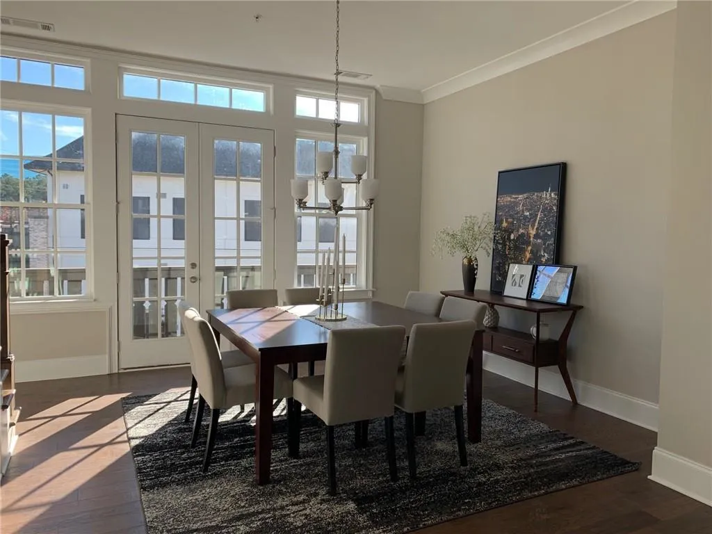 6663 Sterling Drive Unit 660, Sandy Springs, Georgia 30328, 3 Bedrooms Bedrooms, ,3 BathroomsBathrooms,Residential,Sold,6663 Sterling Drive Unit 660,6839356