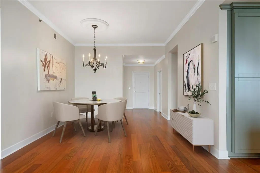 2795 Peachtree Road Ne Unit 1904, Atlanta, Georgia 30305, 2 Bedrooms Bedrooms, ,2 BathroomsBathrooms,Residential,Sold,2795 Peachtree Road Ne Unit 1904,7132222