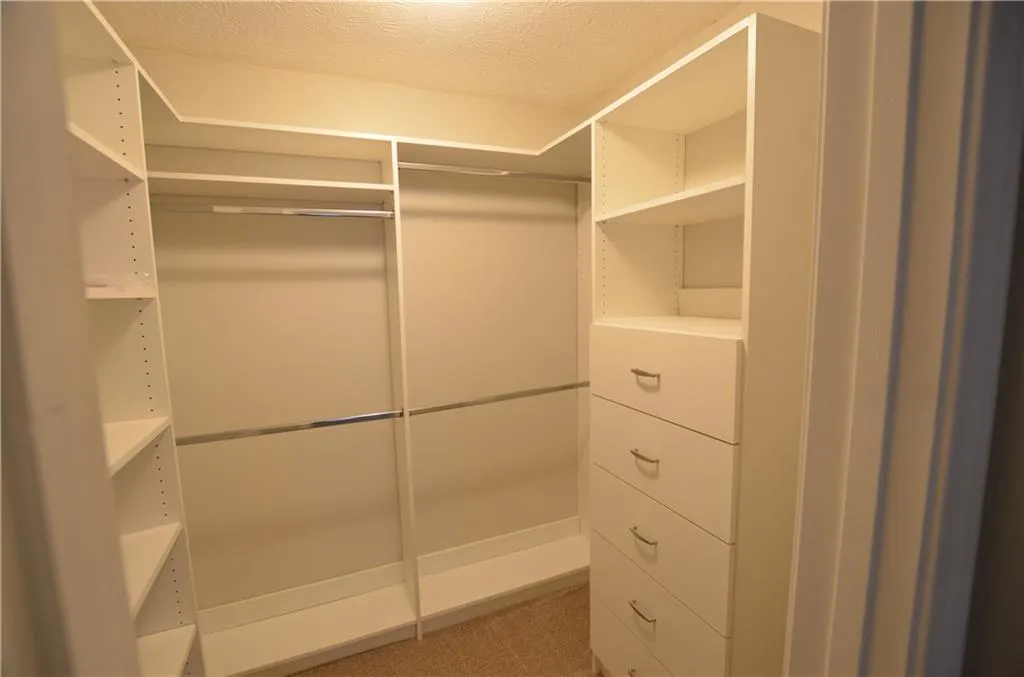 1207 Woodcliff Drive, Atlanta, Georgia 30350, 2 Bedrooms Bedrooms, ,2 BathroomsBathrooms,Residential,Sold,1207 Woodcliff Drive,6015311