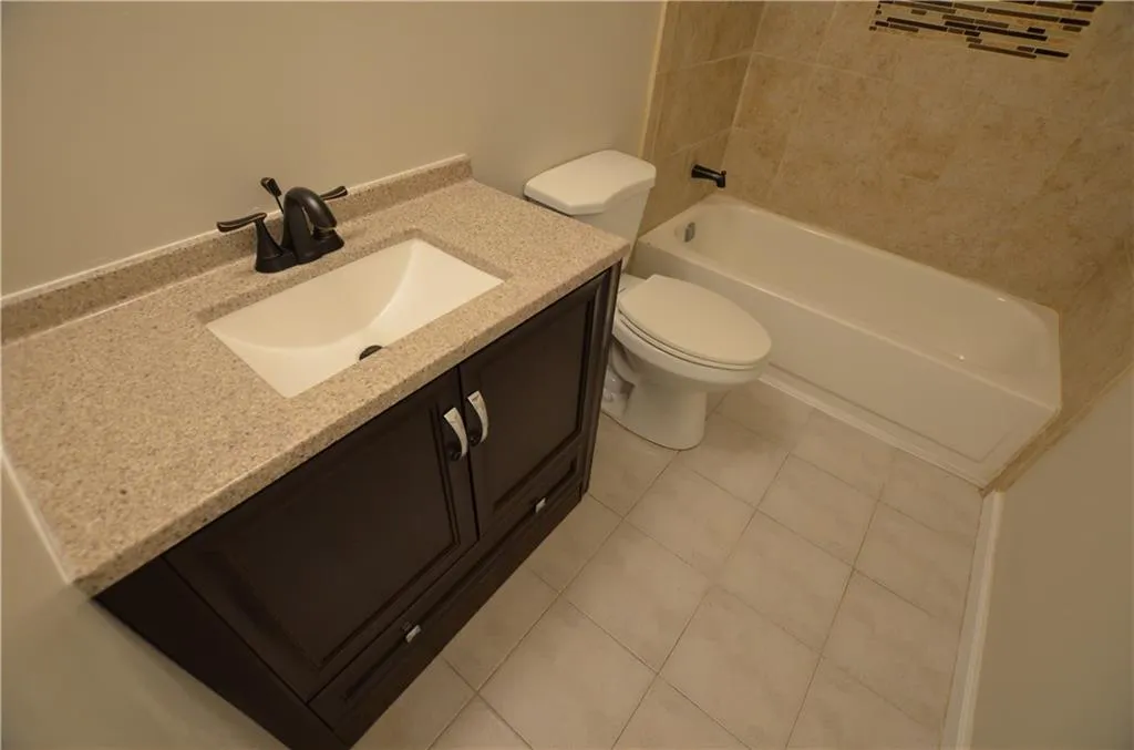 1207 Woodcliff Drive, Atlanta, Georgia 30350, 2 Bedrooms Bedrooms, ,2 BathroomsBathrooms,Residential,Sold,1207 Woodcliff Drive,6015311