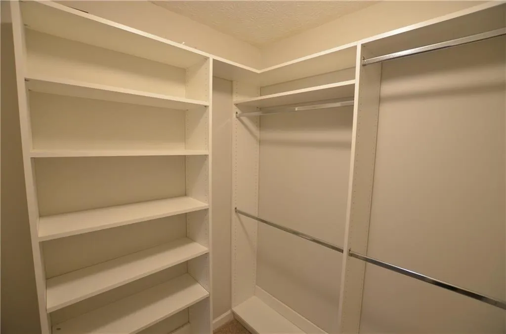 1207 Woodcliff Drive, Atlanta, Georgia 30350, 2 Bedrooms Bedrooms, ,2 BathroomsBathrooms,Residential,Sold,1207 Woodcliff Drive,6015311