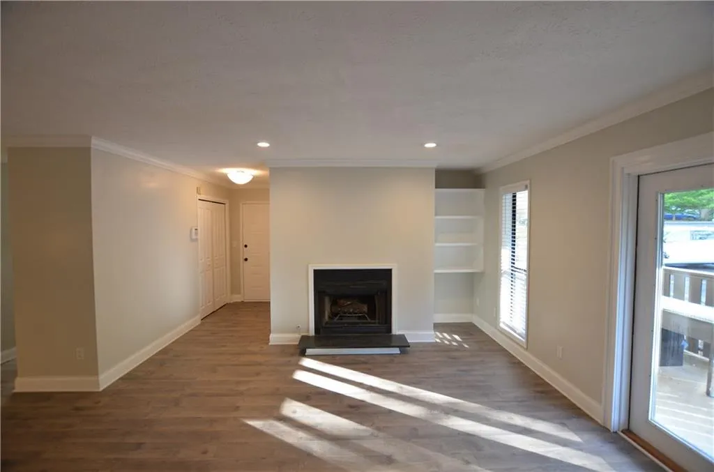 1207 Woodcliff Drive, Atlanta, Georgia 30350, 2 Bedrooms Bedrooms, ,2 BathroomsBathrooms,Residential,Sold,1207 Woodcliff Drive,6015311