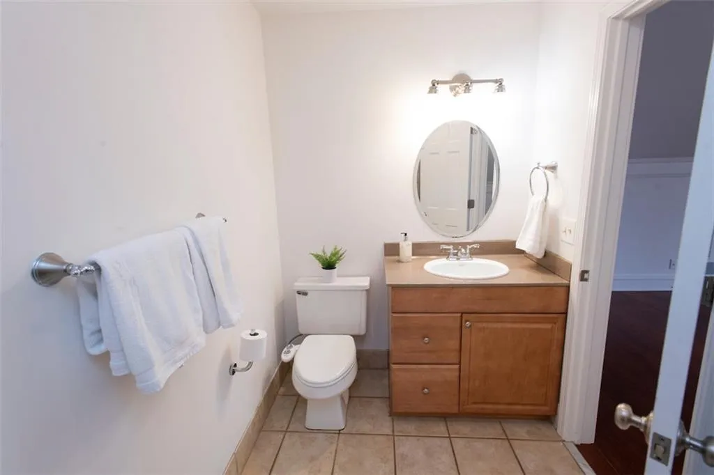 470 Forestgate Court Unit 470, Sandy Springs, Georgia 30350, 3 Bedrooms Bedrooms, ,3 BathroomsBathrooms,Residential,Sold,470 Forestgate Court Unit 470,6823482
