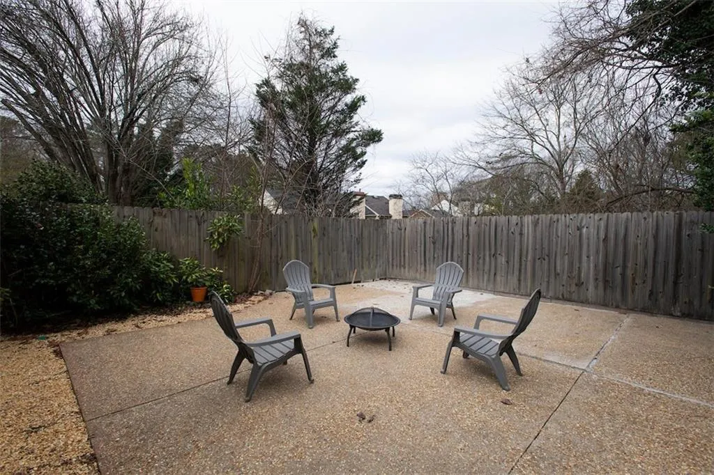 470 Forestgate Court Unit 470, Sandy Springs, Georgia 30350, 3 Bedrooms Bedrooms, ,3 BathroomsBathrooms,Residential,Sold,470 Forestgate Court Unit 470,6823482
