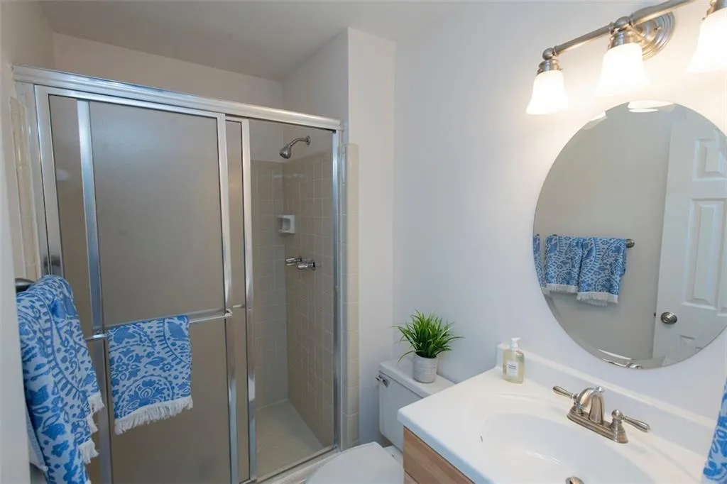 470 Forestgate Court Unit 470, Sandy Springs, Georgia 30350, 3 Bedrooms Bedrooms, ,3 BathroomsBathrooms,Residential,Sold,470 Forestgate Court Unit 470,6823482