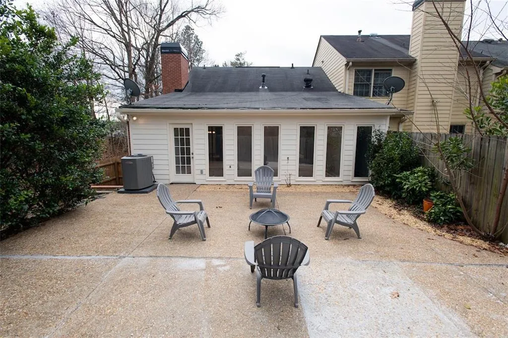 470 Forestgate Court Unit 470, Sandy Springs, Georgia 30350, 3 Bedrooms Bedrooms, ,3 BathroomsBathrooms,Residential,Sold,470 Forestgate Court Unit 470,6823482