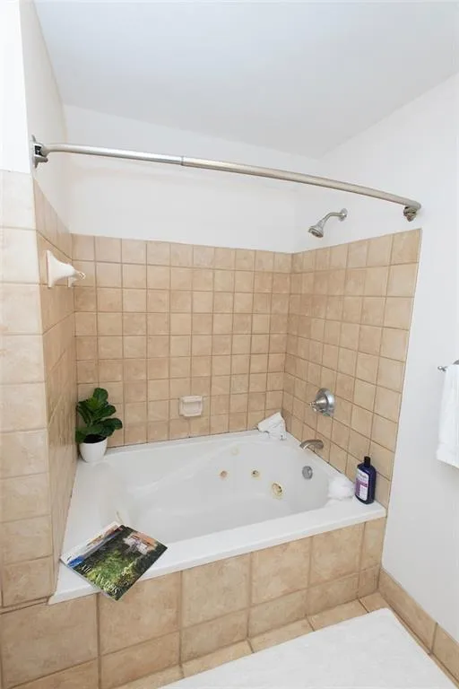 470 Forestgate Court Unit 470, Sandy Springs, Georgia 30350, 3 Bedrooms Bedrooms, ,3 BathroomsBathrooms,Residential,Sold,470 Forestgate Court Unit 470,6823482