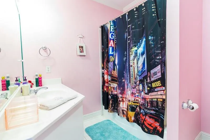 6324 Riverside Drive, Sandy Springs, Georgia 30328, 7 Bedrooms Bedrooms, ,5 BathroomsBathrooms,Residential,Sold,6324 Riverside Drive,5876084