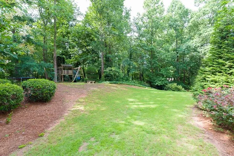 6324 Riverside Drive, Sandy Springs, Georgia 30328, 7 Bedrooms Bedrooms, ,5 BathroomsBathrooms,Residential,Sold,6324 Riverside Drive,5876084