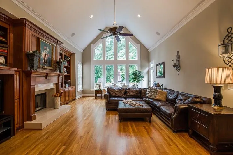 6324 Riverside Drive, Sandy Springs, Georgia 30328, 7 Bedrooms Bedrooms, ,5 BathroomsBathrooms,Residential,Sold,6324 Riverside Drive,5876084