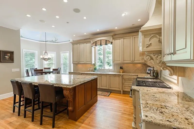 6324 Riverside Drive, Sandy Springs, Georgia 30328, 7 Bedrooms Bedrooms, ,5 BathroomsBathrooms,Residential,Sold,6324 Riverside Drive,5876084