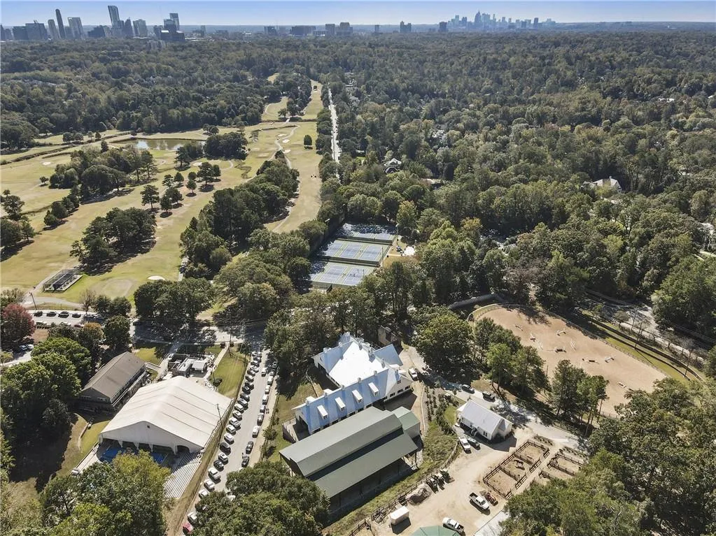 830 Novello Court, Sandy Springs, Georgia 30342, 4 Bedrooms Bedrooms, ,4 BathroomsBathrooms,Residential,For Sale,830 Novello Court,7672423