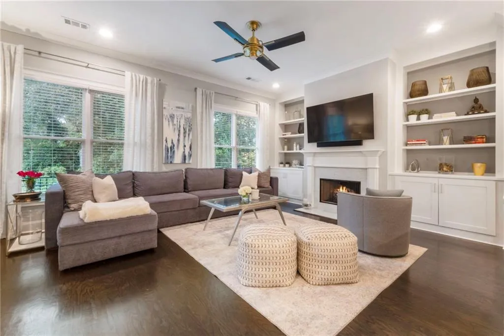 830 Novello Court, Sandy Springs, Georgia 30342, 4 Bedrooms Bedrooms, ,4 BathroomsBathrooms,Residential,For Sale,830 Novello Court,7672423