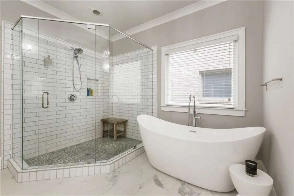 830 Novello Court, Sandy Springs, Georgia 30342, 4 Bedrooms Bedrooms, ,4 BathroomsBathrooms,Residential,For Sale,830 Novello Court,7672423