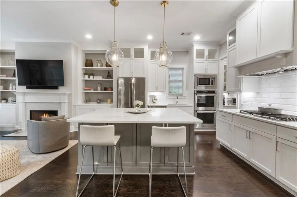 830 Novello Court, Sandy Springs, Georgia 30342, 4 Bedrooms Bedrooms, ,4 BathroomsBathrooms,Residential,For Sale,830 Novello Court,7672423