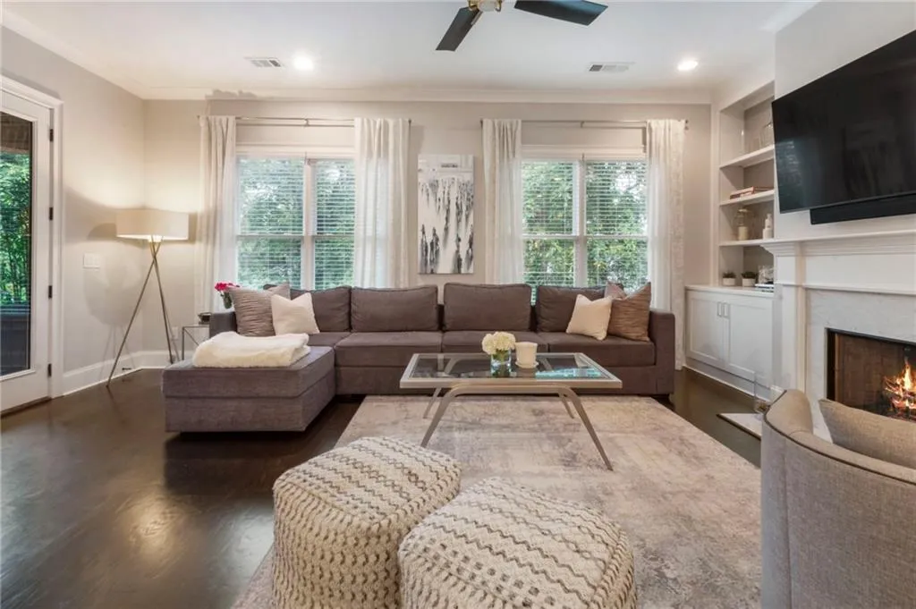 830 Novello Court, Sandy Springs, Georgia 30342, 4 Bedrooms Bedrooms, ,4 BathroomsBathrooms,Residential,For Sale,830 Novello Court,7672423