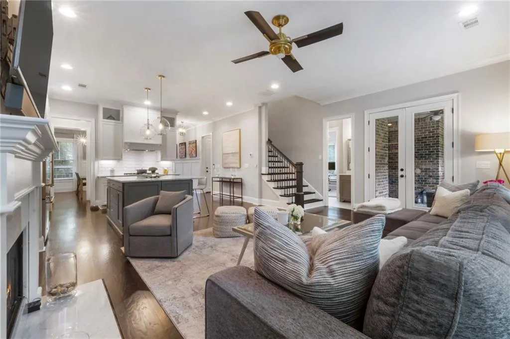 830 Novello Court, Sandy Springs, Georgia 30342, 4 Bedrooms Bedrooms, ,4 BathroomsBathrooms,Residential,For Sale,830 Novello Court,7672423