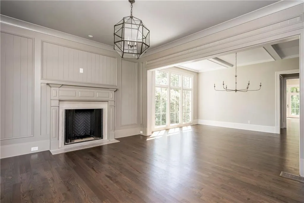 4970 Riverview Road, Atlanta, Georgia 30327, 5 Bedrooms Bedrooms, ,5 BathroomsBathrooms,Residential,Sold,4970 Riverview Road,6565665