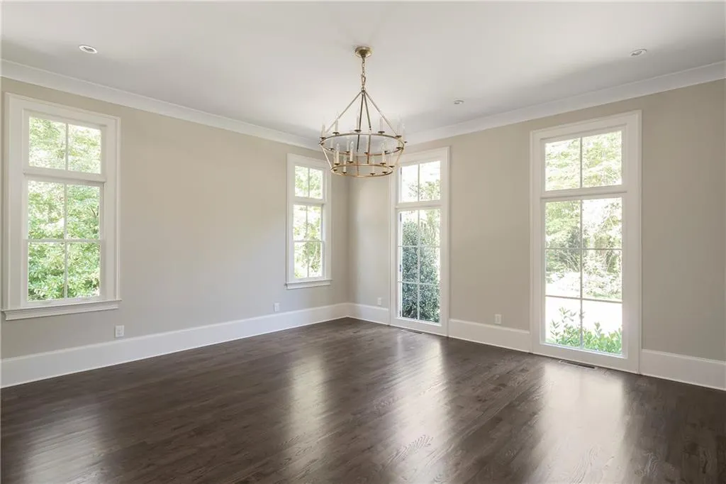 4970 Riverview Road, Atlanta, Georgia 30327, 5 Bedrooms Bedrooms, ,5 BathroomsBathrooms,Residential,Sold,4970 Riverview Road,6565665