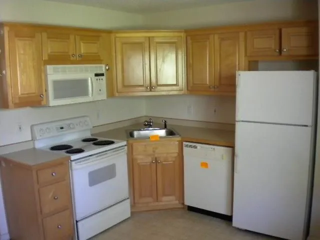 315 Hilderbrand Drive Unit C8, Sandy Springs, Georgia 30328, 2 Bedrooms Bedrooms, ,1 BathroomBathrooms,Residential,Sold,315 Hilderbrand Drive Unit C8,5839589