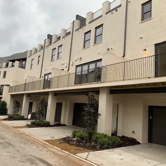 6414 Radiant Trace Unit 85, Sandy Springs, Georgia 30328, 4 Bedrooms Bedrooms, ,3 BathroomsBathrooms,Residential,Sold,6414 Radiant Trace Unit 85,6100614