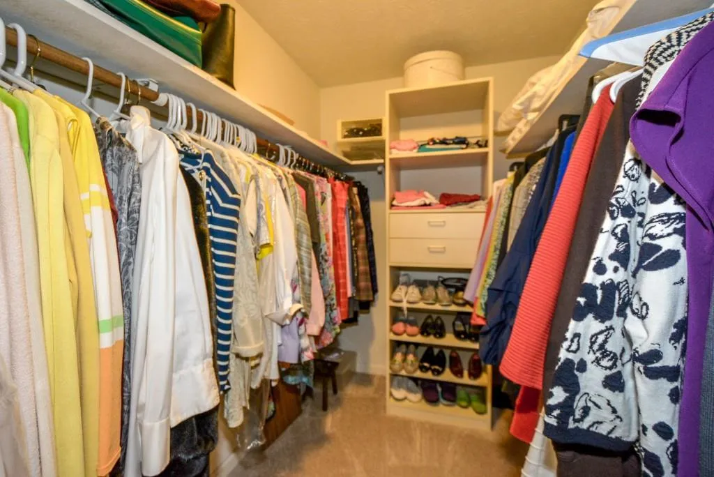 556 Tara Trail, Sandy Springs, Georgia 30327, 4 Bedrooms Bedrooms, ,3 BathroomsBathrooms,Residential,Sold,556 Tara Trail,6516546