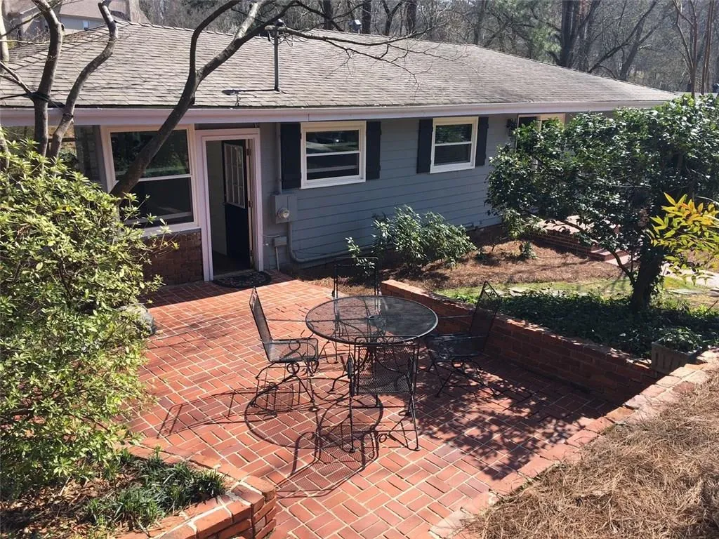 4299 Rickenbacker Way Ne, Atlanta, Georgia 30342, 4 Bedrooms Bedrooms, ,2 BathroomsBathrooms,Residential,Sold,4299 Rickenbacker Way Ne,5971198