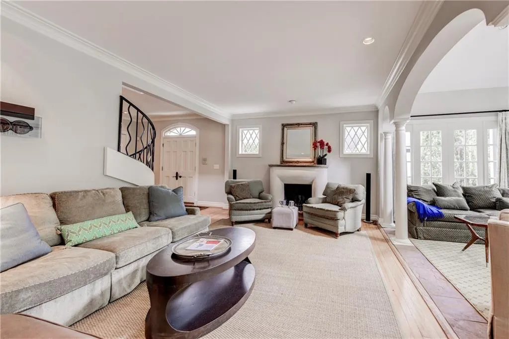 130 Barksdale Drive Ne, Atlanta, Georgia 30309, 3 Bedrooms Bedrooms, ,2 BathroomsBathrooms,Residential,Sold,130 Barksdale Drive Ne,6016436