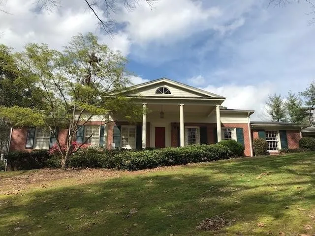 1024 Hightower Trail, Sandy Springs, Georgia 30350, 4 Bedrooms Bedrooms, ,4 BathroomsBathrooms,Residential,Sold,1024 Hightower Trail,5992596