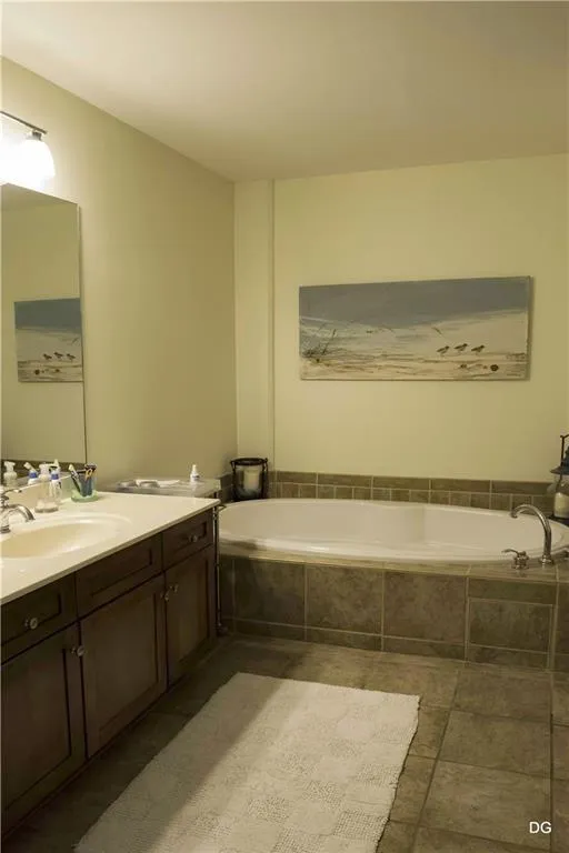 6105 Blue Stone Road Unit 213, Sandy Springs, Georgia 30328, 1 Bedroom Bedrooms, ,1 BathroomBathrooms,Residential,For Sale,6105 Blue Stone Road Unit 213,7704827