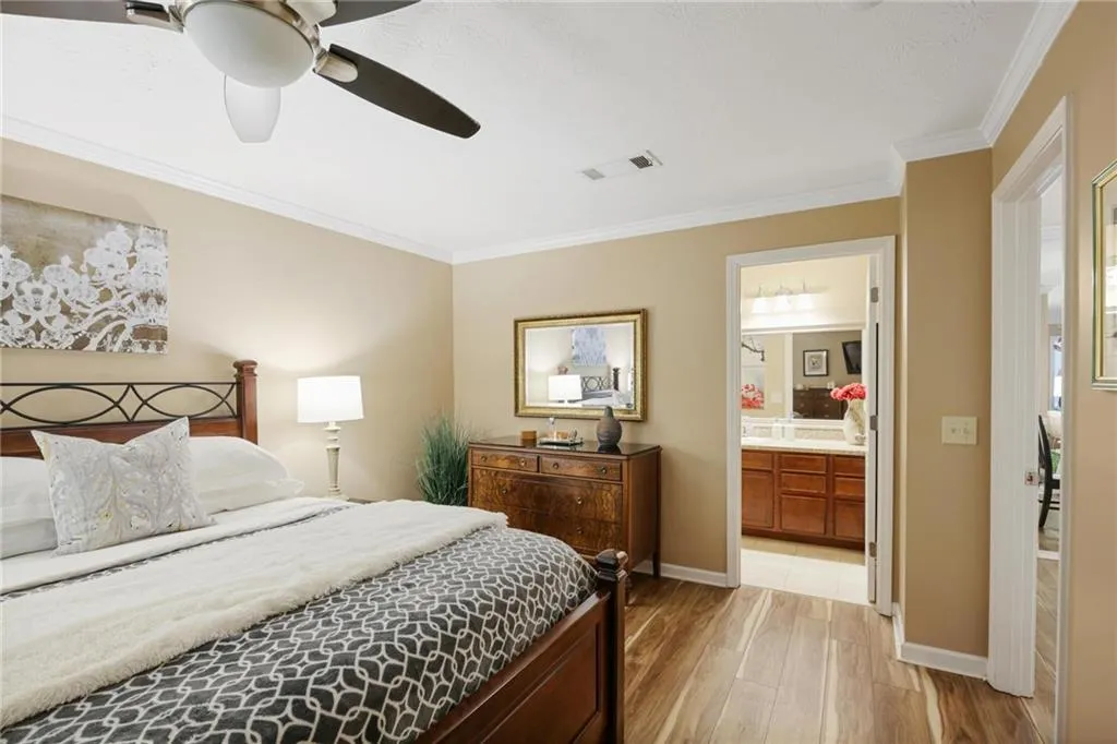 1405 Gettysburg Place, Sandy Springs, Georgia 30350, 2 Bedrooms Bedrooms, ,2 BathroomsBathrooms,Residential,Sold,1405 Gettysburg Place,7397999