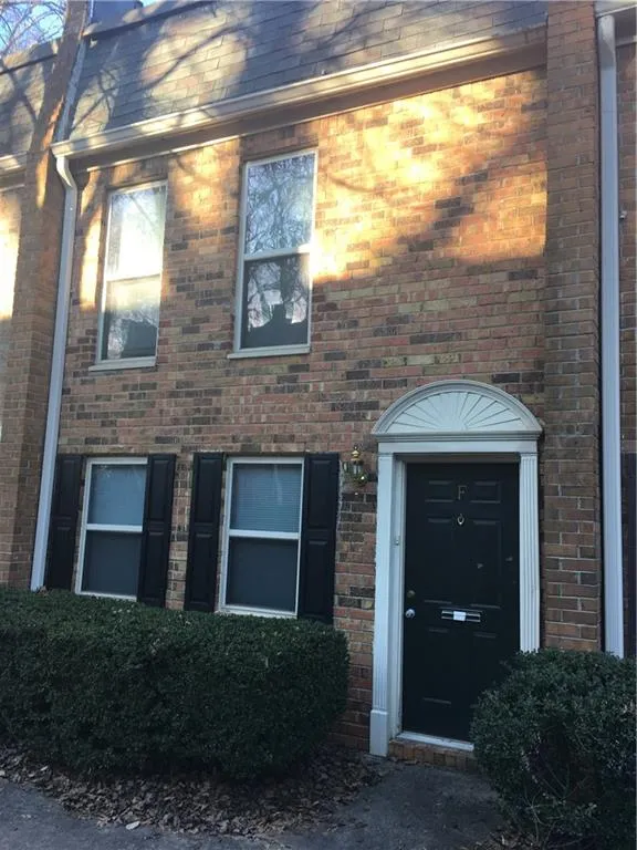 125 N River Drive Unit F, Sandy Springs, Georgia 30350, 2 Bedrooms Bedrooms, ,2 BathroomsBathrooms,Residential,Sold,125 N River Drive Unit F,5952679