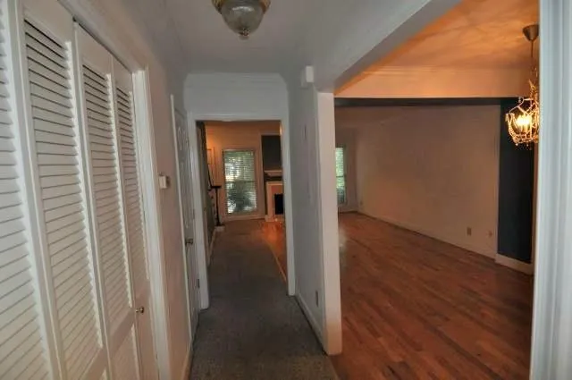 7500 Roswell Road Unit 98, Sandy Springs, Georgia 30350, 2 Bedrooms Bedrooms, ,2 BathroomsBathrooms,Residential,Sold,7500 Roswell Road Unit 98,5692662