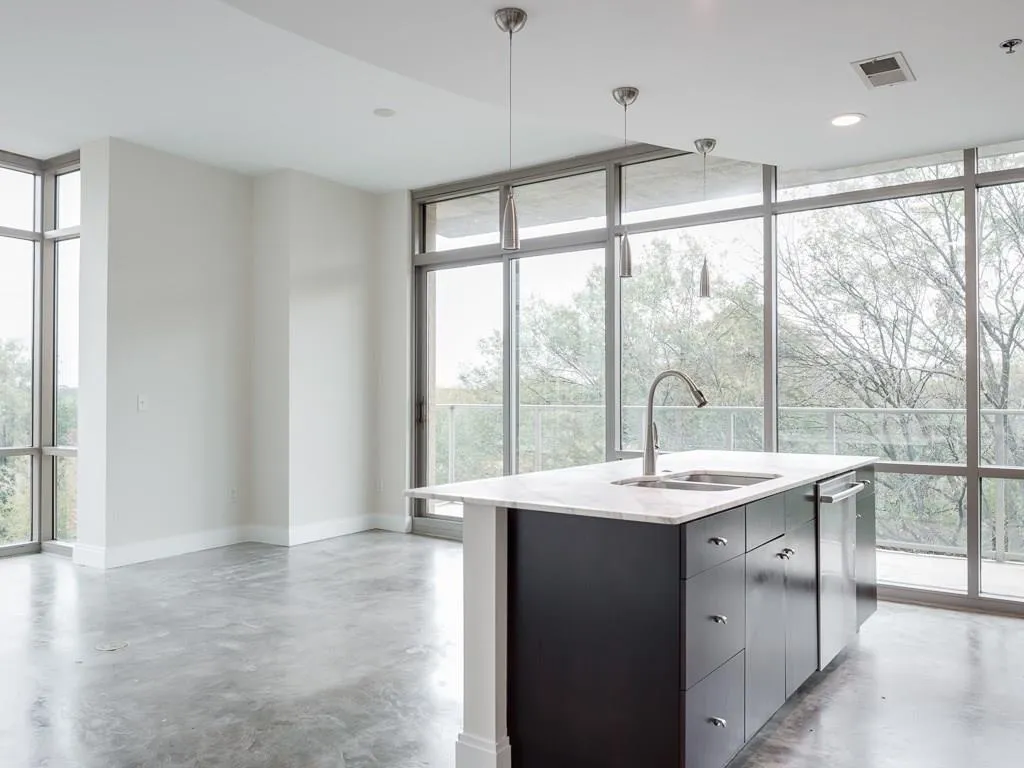 905 Juniper Street Ne Unit 516, Atlanta, Georgia 30309, 2 Bedrooms Bedrooms, ,2 BathroomsBathrooms,Residential,Sold,905 Juniper Street Ne Unit 516,5766413