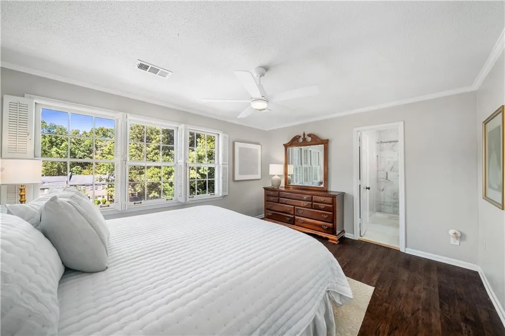 3050 Margaret Mitchell Drive Unit 16, Atlanta, Georgia 30327, 3 Bedrooms Bedrooms, ,3 BathroomsBathrooms,Residential,For Sale,3050 Margaret Mitchell Drive Unit 16,7656003