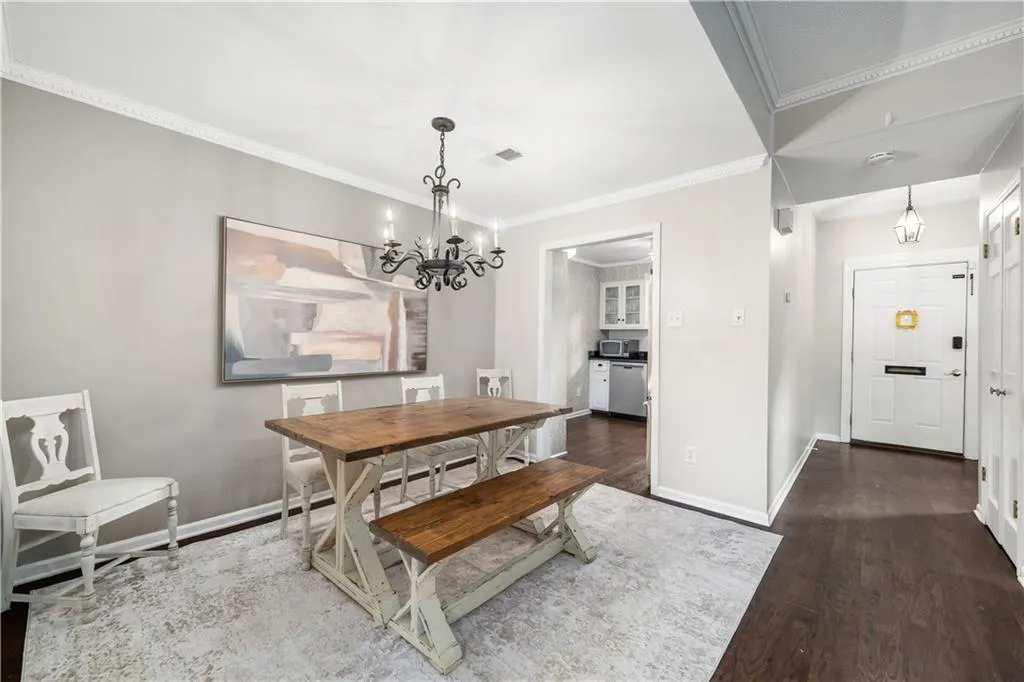 3050 Margaret Mitchell Drive Unit 16, Atlanta, Georgia 30327, 3 Bedrooms Bedrooms, ,3 BathroomsBathrooms,Residential,For Sale,3050 Margaret Mitchell Drive Unit 16,7656003