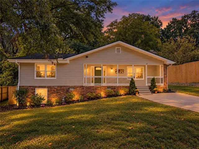 848 East Avenue, Scottdale, Georgia 30079