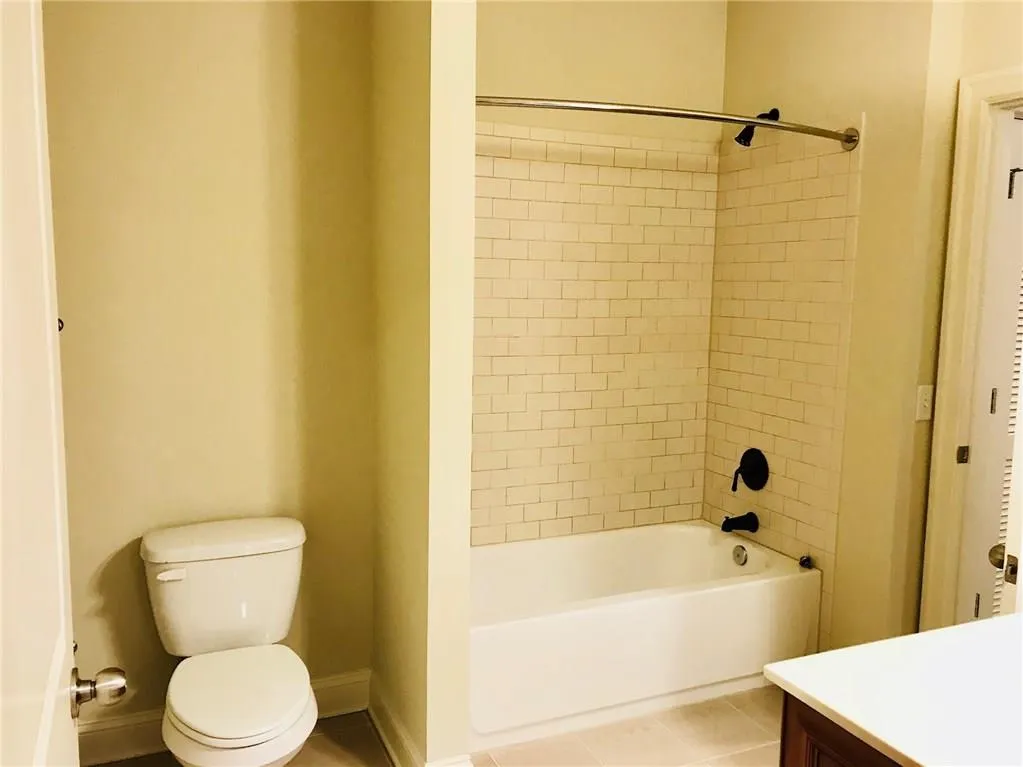 901 Abernathy Road Unit 5140, Atlanta, Georgia 30328, 2 Bedrooms Bedrooms, ,2 BathroomsBathrooms,Residential,Sold,901 Abernathy Road Unit 5140,5961420