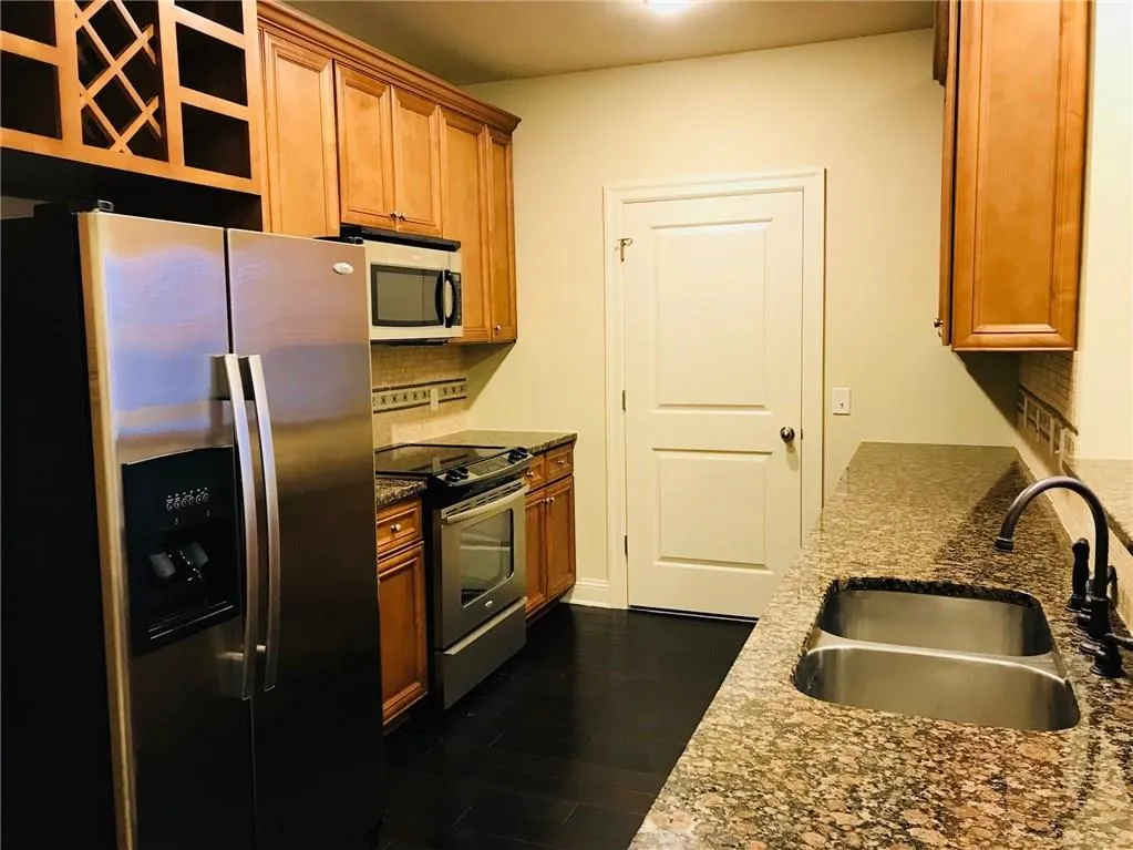 901 Abernathy Road Unit 5140, Atlanta, Georgia 30328, 2 Bedrooms Bedrooms, ,2 BathroomsBathrooms,Residential,Sold,901 Abernathy Road Unit 5140,5961420